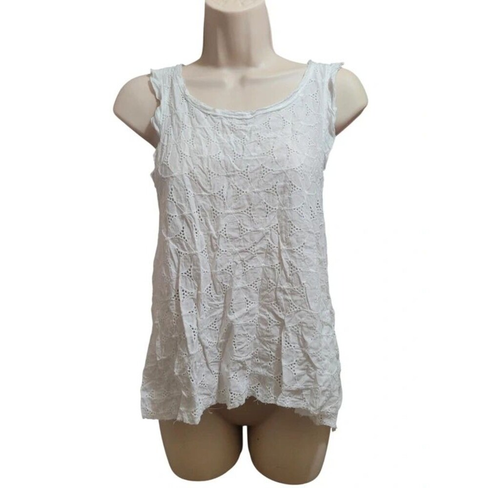 Hollister White Sleeveless Tank Top w/ Floral Eyelet Lace Pattern Medium
